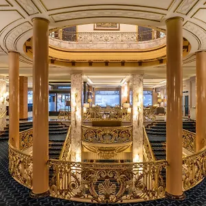 El Avenida Palace Hotel