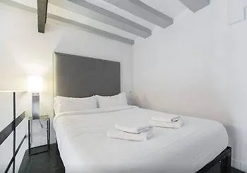 No 5 - The Streets Apartments Barcelona