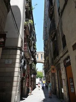 No 5 - The Streets Apartments Barcelona 4*,