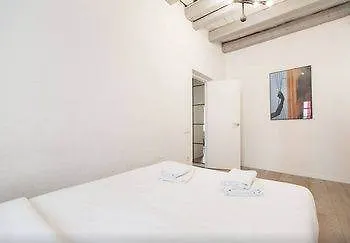 No 5 - The Streets Apartments Barcelona Spain
